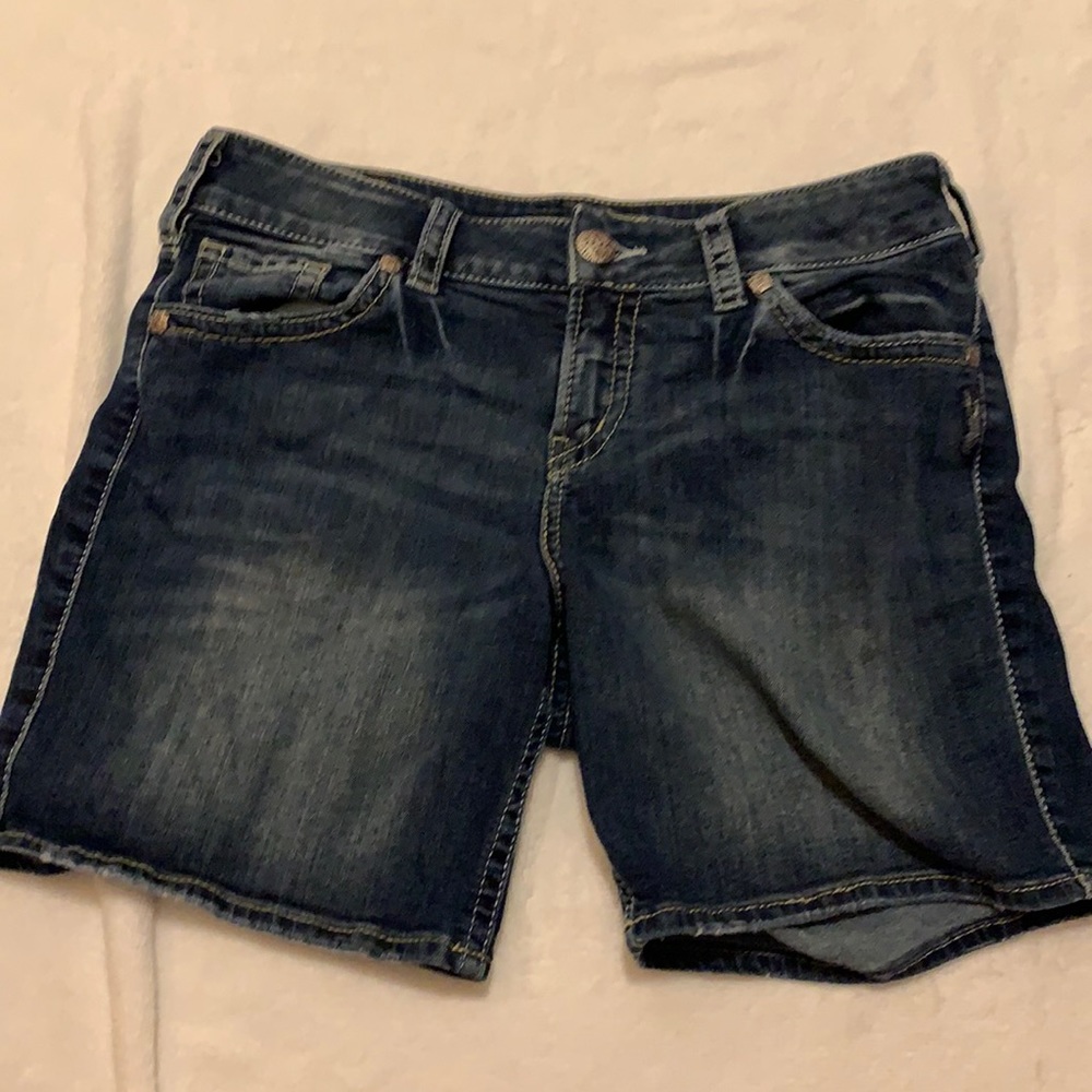stretchy jean shorts